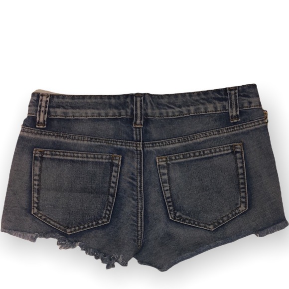 White Crow Denim Shorts with Tribal beading details 26 - Picture 7 of 12